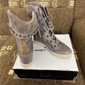 Leather Made In Italy Front Laced Boots